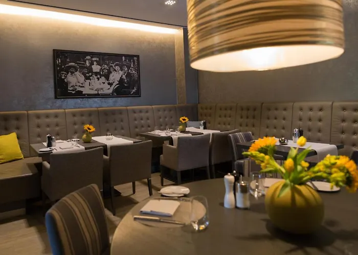 Fischers - Kurparkhotel Bad Wilhelmshöhe 4*